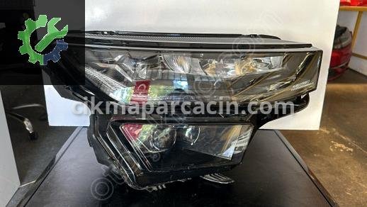 Skoda Kodiaq Sağ Ön Far çıkma parça