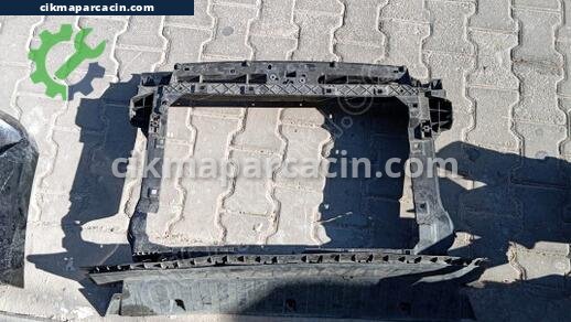 Skoda Kodiaq Ön Panel çıkma parça