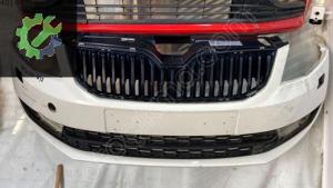 SKODA OCTAVİA 2013-2015 Model Çıkma Ön Tampon – Dolu