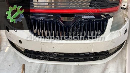 Skoda Octavia Ön Tampon çıkma parça