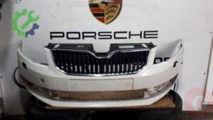 Skoda Octavia 2023 Çıkma Ön Tampon No 1981067