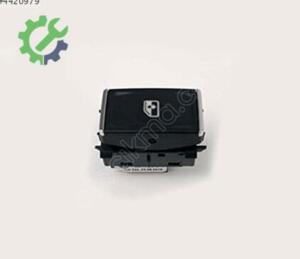 Skoda Octavia 2014-2018 Sıfır Cam Düğmesi 5ED959855C