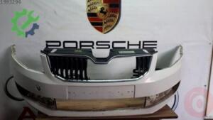Skoda Octavia 2023 Çıkma Ön Tampon No 1993296