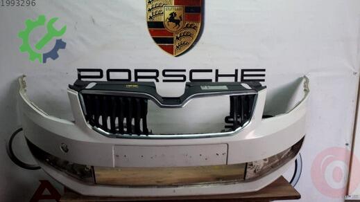 Skoda Octavia Ön Tampon çıkma parça
