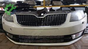 Skoda Octavia 2011 Çıkma Ön Tampon