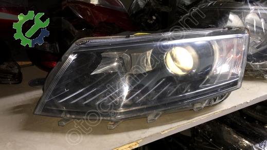 Skoda Octavia Sol Ön Far çıkma parça
