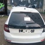 SKODA RAPİD BAGAJ KAPAĞI