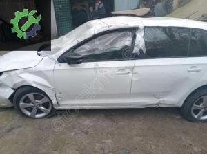 SKODA RAPİD SOL ÖN KAPI