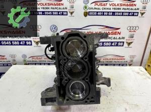 SKODA ROOMSTER 1.2 BENZİNLİ 3 SİLİNDİR YARIM MOTOR