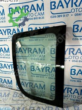 Skoda Roomster Sağ Yan Cam çıkma parça