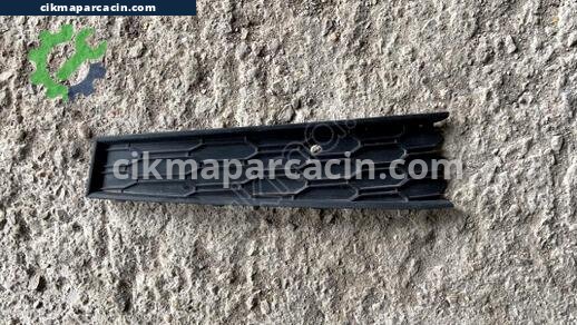 Skoda Scala Sis Kapağı çıkma parça