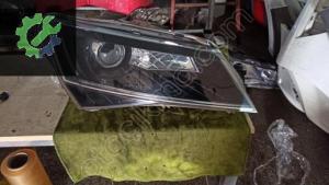 SKODA SUPER B SAĞ ÖN FAR