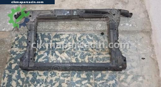 Skoda Superb Ön Panel çıkma parça