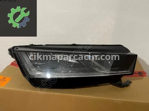 Skoda Superb Sağ Ön Far çıkma parça