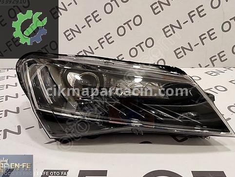 Skoda Superb Sağ Ön Far çıkma parça