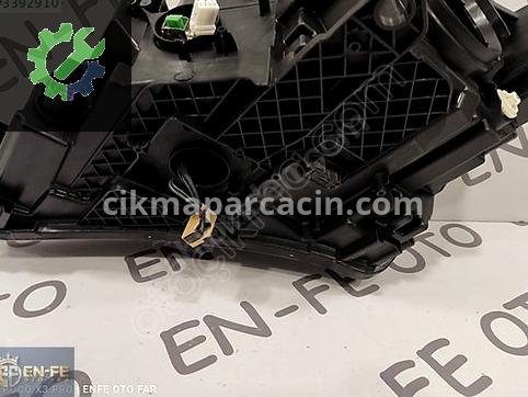 Skoda Superb Sağ Ön Far çıkma parça