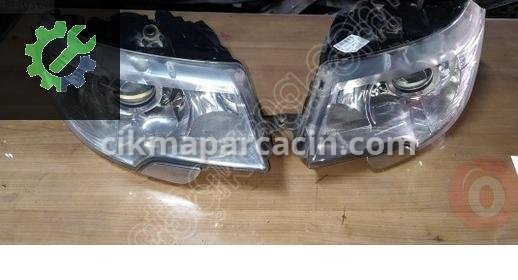Skoda Superb Sol Ön Far çıkma parça