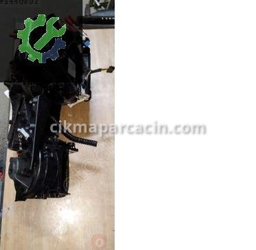Skoda Superb Kalorifer Kutusu çıkma parça