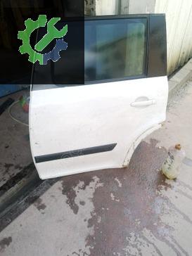 Skoda Yeti Sol Arka Kapı çıkma parça