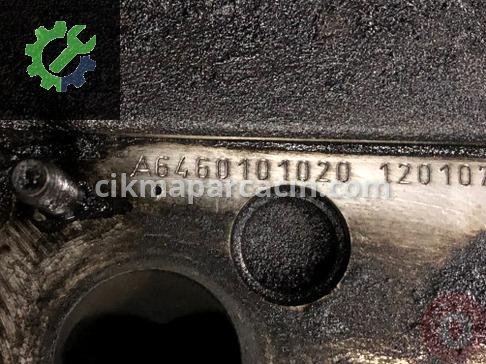 Mercedes-Benz Sprinter Silindir Kapak A6460101020 çıkma parça