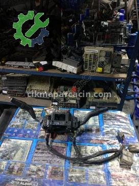 Hyundai Starex Sinyal Kolu çıkma parça