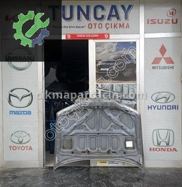 Subaru Forester Kaput çıkma parça