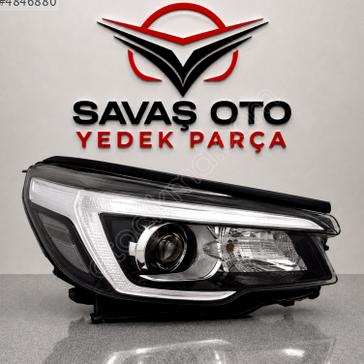 Subaru Forester Sağ Ön Far çıkma parça