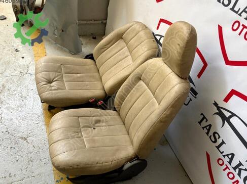 Subaru Justy Ön Koltuk çıkma parça