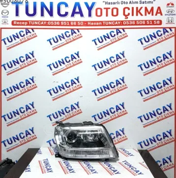 Suzuki Vitara Sağ Ön Far 2005-2012 çıkma parça