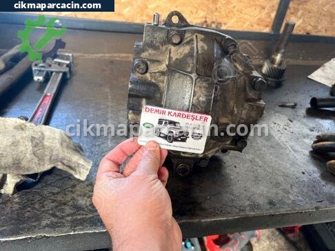 Suzuki Vitara Diferansiyel çıkma parça
