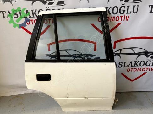 Suzuki Swift Sağ Arka Kapı çıkma parça