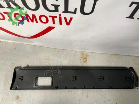 Suzuki Swift Sol Arka Kapı çıkma parça