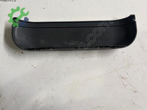 Suzuki Swift Sol Ön Kapı çıkma parça