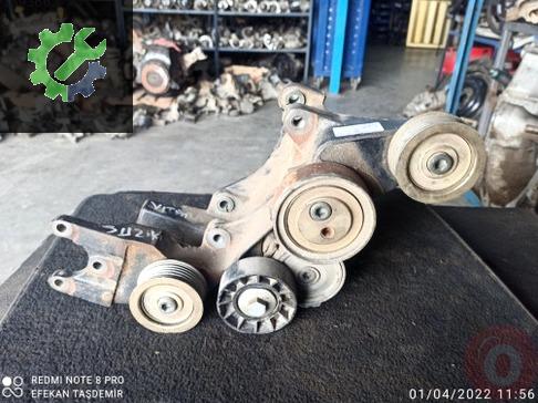 Suzuki Vitara Motor Braketi çıkma parça
