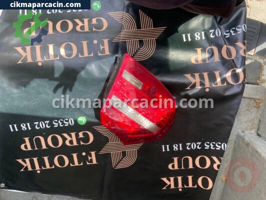 BMW 1 Serisi Stop çıkma parça