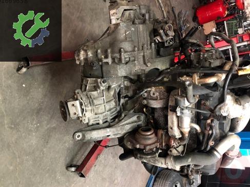 Volkswagen Caravelle Şanzıman Komple çıkma parça