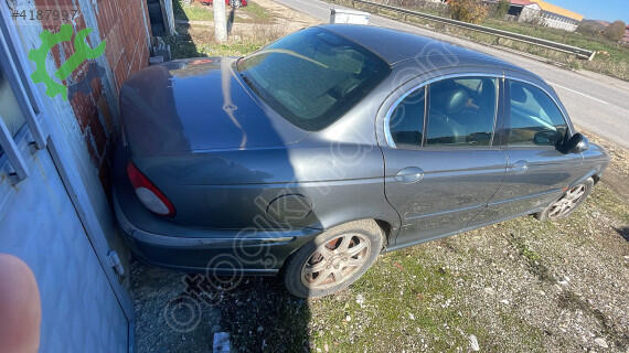 Jaguar X-Type Torpido çıkma parça