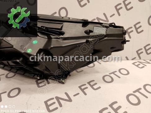 Tesla Model 3 Sağ Ön Far çıkma parça