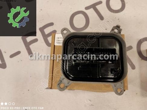 Tesla Model 3 Far Beyni çıkma parça