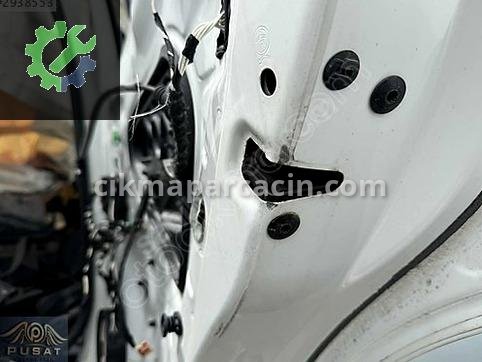 Volkswagen Tiguan Kapı Kilidi çıkma parça