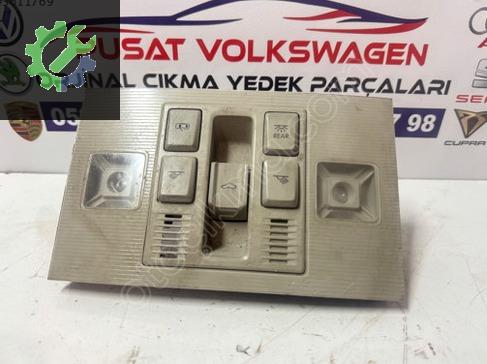 Volkswagen Tiguan Tavan Lambası çıkma parça