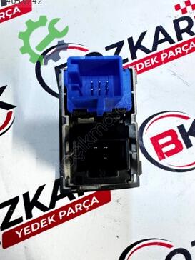 Volkswagen Tiguan Flaşör Düğmesi 5G1919225 çıkma parça