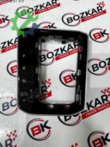 Volkswagen Tiguan Orijinal Sıfır Vites 5NG713203