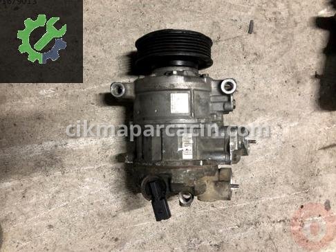 Volkswagen Tiguan Klima Kompresörü 1K0820859T çıkma parça