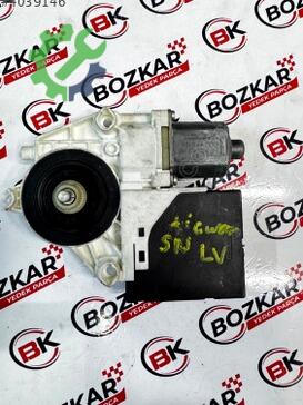 Volkswagen Tiguan Cam Motoru 3C0959793B çıkma parça