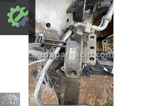 Volkswagen Tiguan Motor Takozu & Kulağı çıkma parça