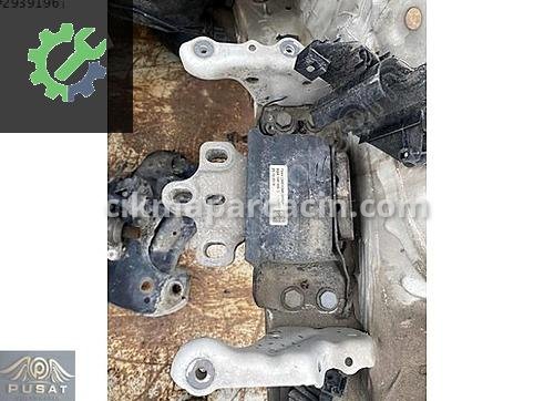 Volkswagen Tiguan Motor Takozu & Kulağı 5Q0199262DB çıkma parça