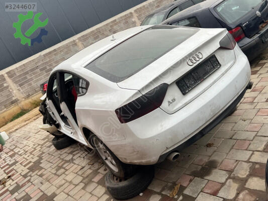 Audi A5 Komple Arka çıkma parça