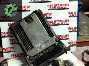 Touareg Q7 3.0 tdi CAS motor beyni 7L0907401H EDC17CP14