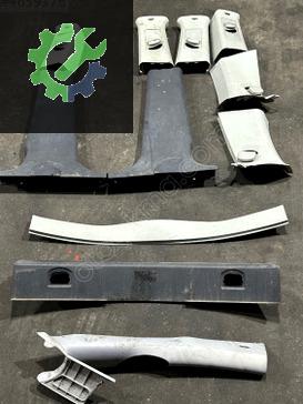 TOURAN İÇ KAPLAMA DİREK PLASTİK LERİ